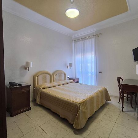 Mariano IV Palace Hotel Oristano Ngoại thất bức ảnh