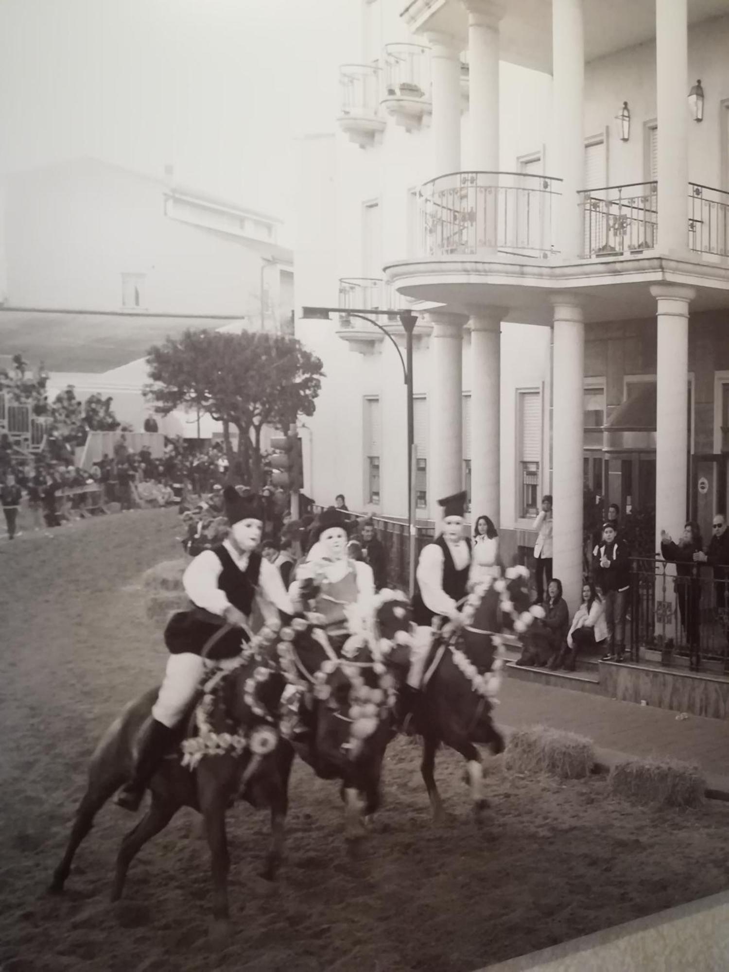 Mariano IV Palace Hotel Oristano Ngoại thất bức ảnh