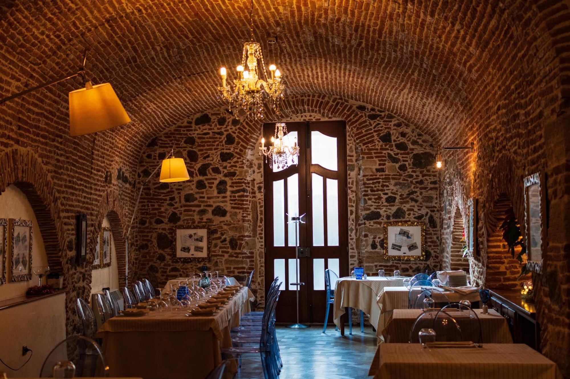 Mariano IV Palace Hotel Oristano Ngoại thất bức ảnh
