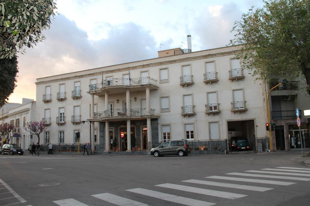 Mariano IV Palace Hotel Oristano Ngoại thất bức ảnh